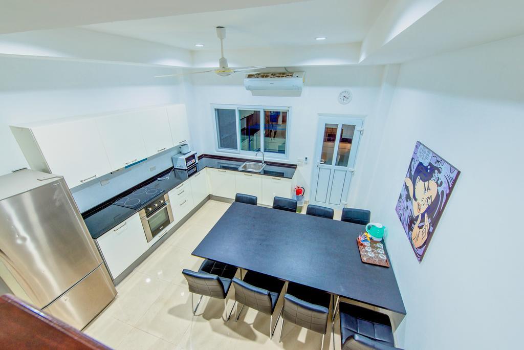 The Hidden Gem Villa Pattaya Exterior photo