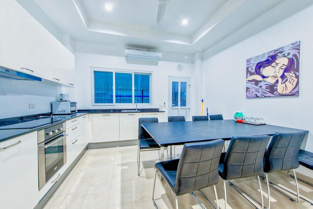 The Hidden Gem Villa Pattaya Exterior photo