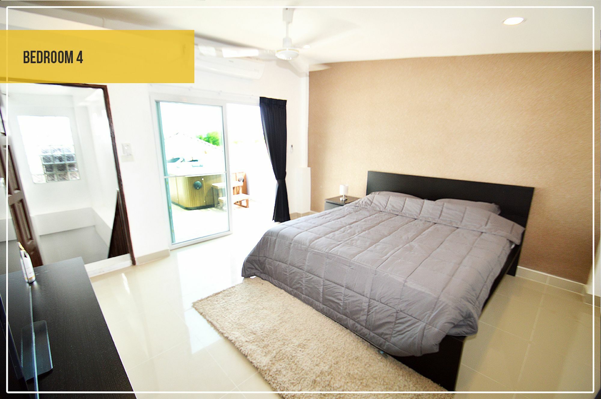 The Hidden Gem Villa Pattaya Exterior photo