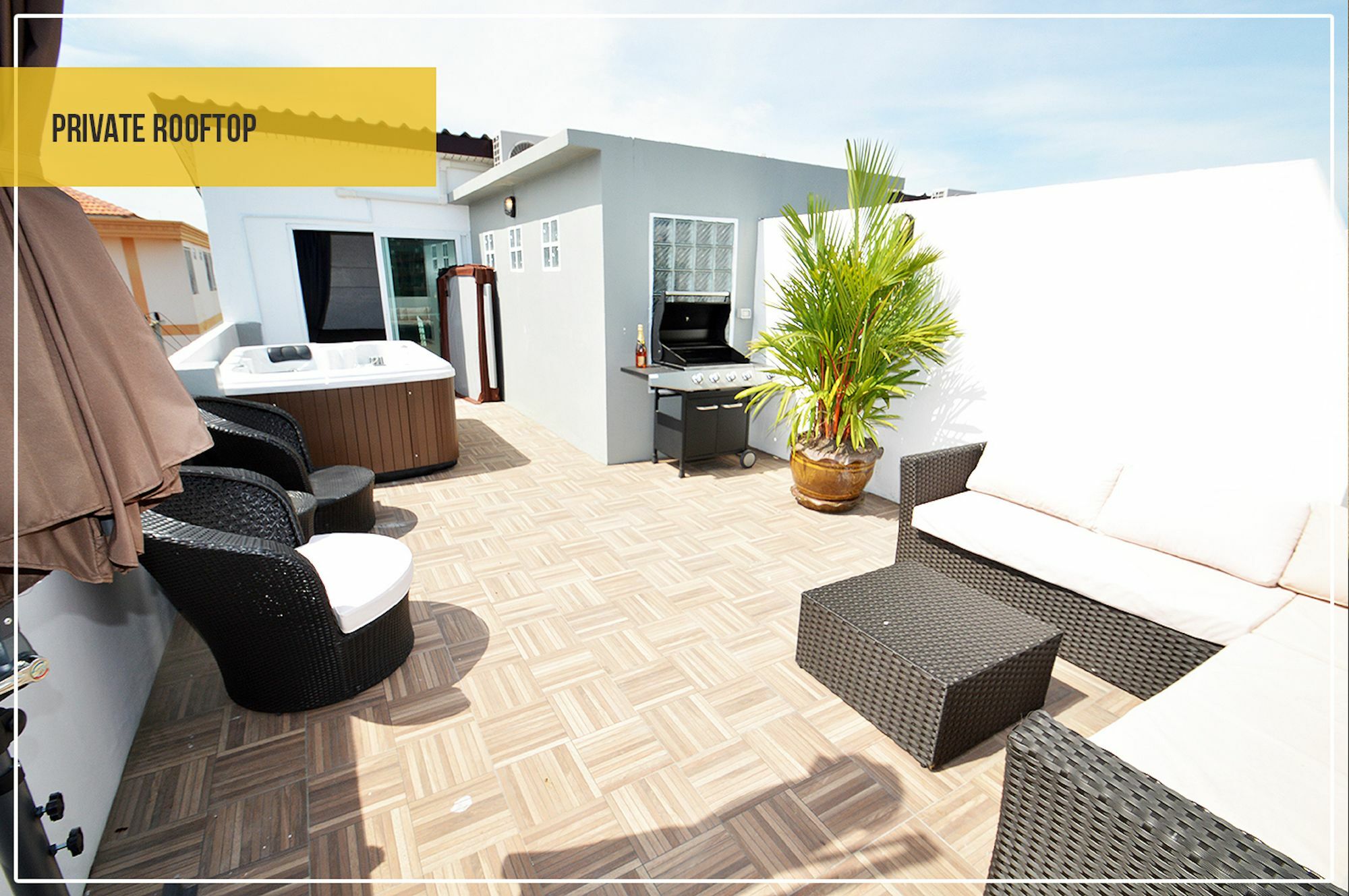 The Hidden Gem Villa Pattaya Exterior photo