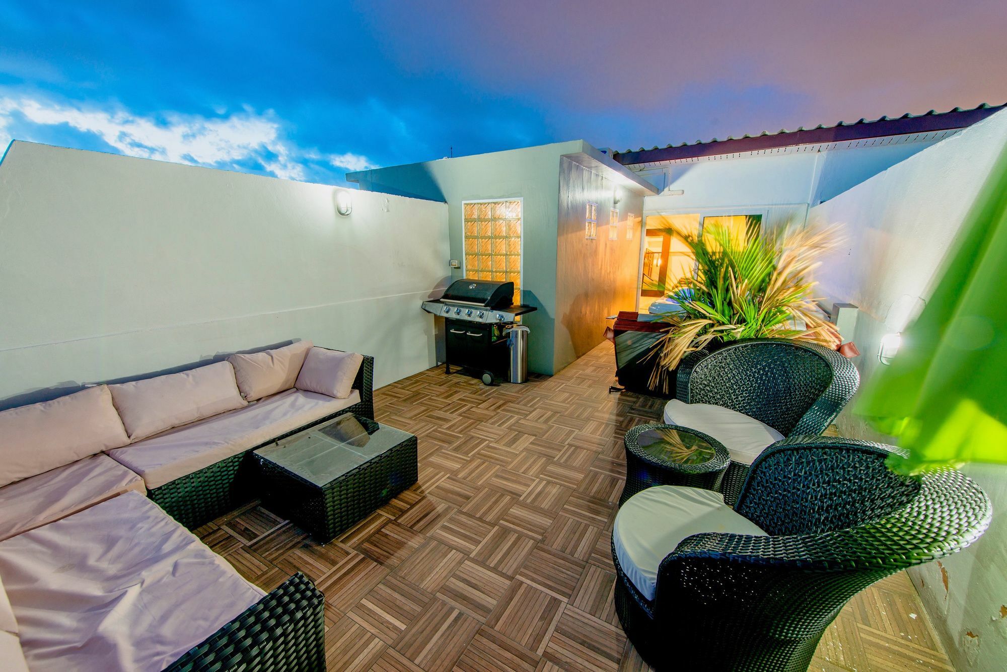 The Hidden Gem Villa Pattaya Exterior photo